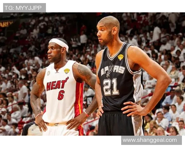 热火与勇士常规赛对决精彩回顾与赛季展望分析